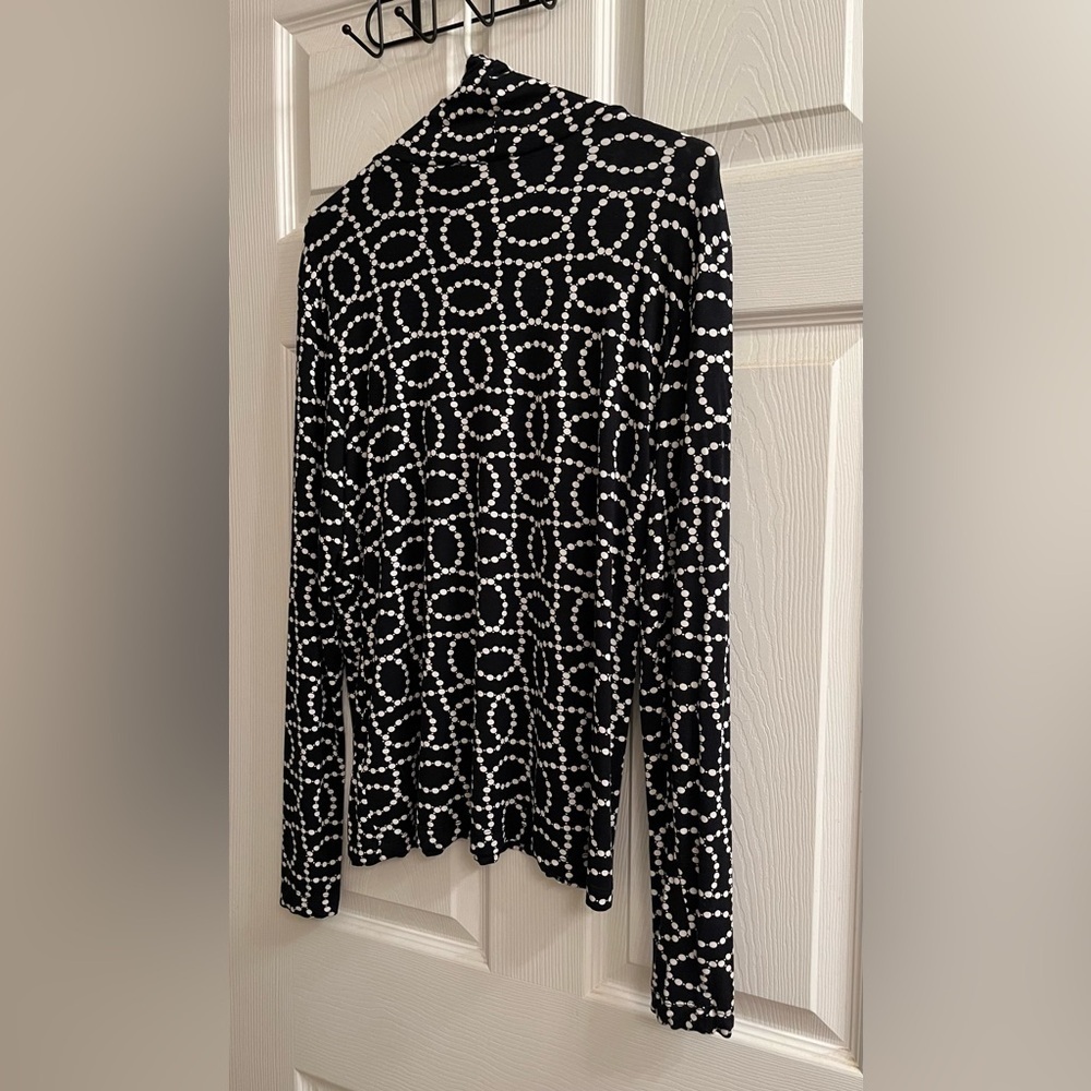 H&M~GEO TURTLENECK~XL - Picture 4 of 9